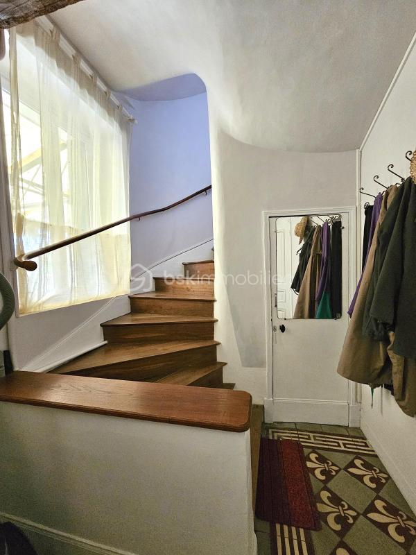 Maison bourgeoise - 227 m² - 9 pièces