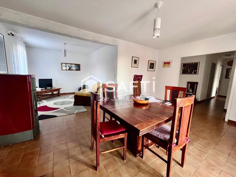 Villa - 90 m² - 4 pièces