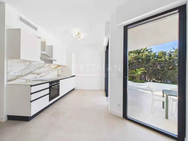 Villa - 212 m² - 6 pièces