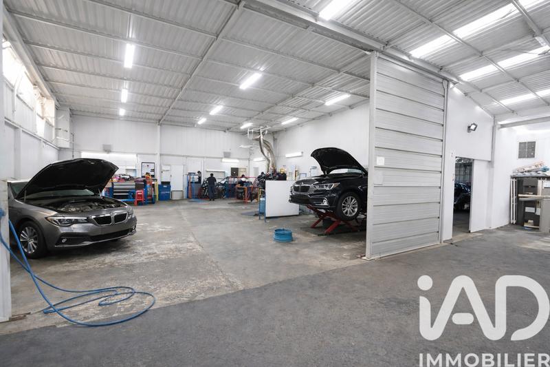 Maison - 300 m² - 5 pièces