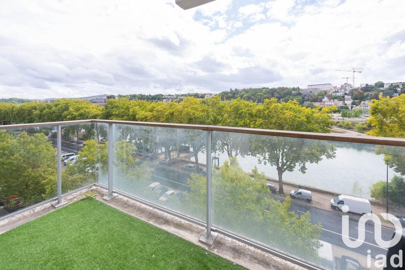 Appartement - 89 m² - 4 pièces