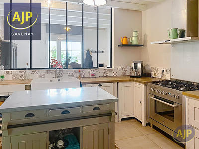 Maison - 133 m² - 7 pièces