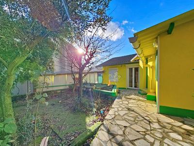 Maison - 133 m² - 7 pièces