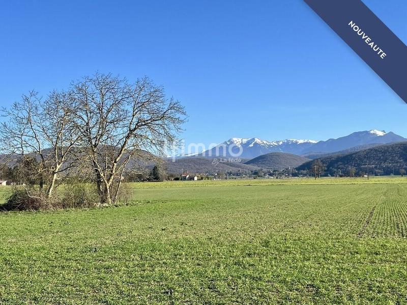 Terrain - 1 593 m²