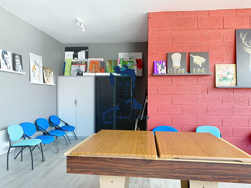 Local d'activités - 300 m²