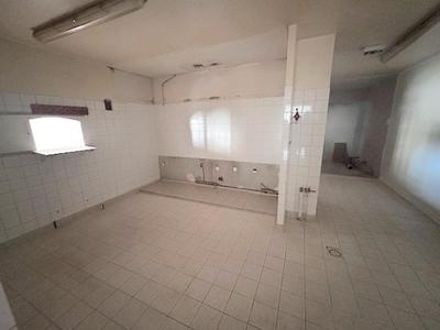 Local commercial - 145 m² - 3 pièces