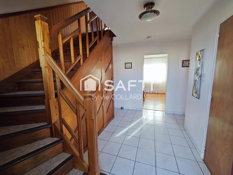 Maison - 126 m² - 8 pièces