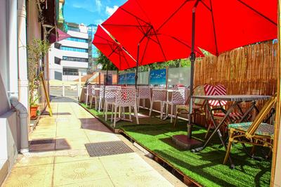 Local commercial - 80 m² - 2 pièces