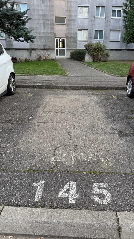 Appartement - 90 m² - 4 pièces