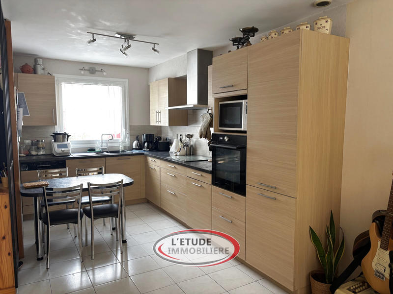 Maison - 109 m² - 6 pièces