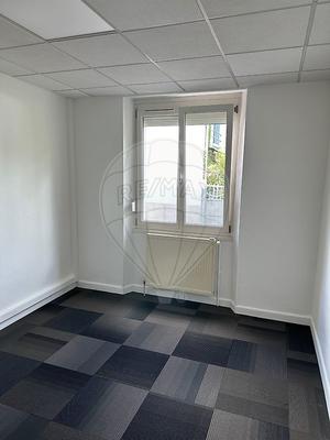 Immeuble - 368 m² - 18 pièces