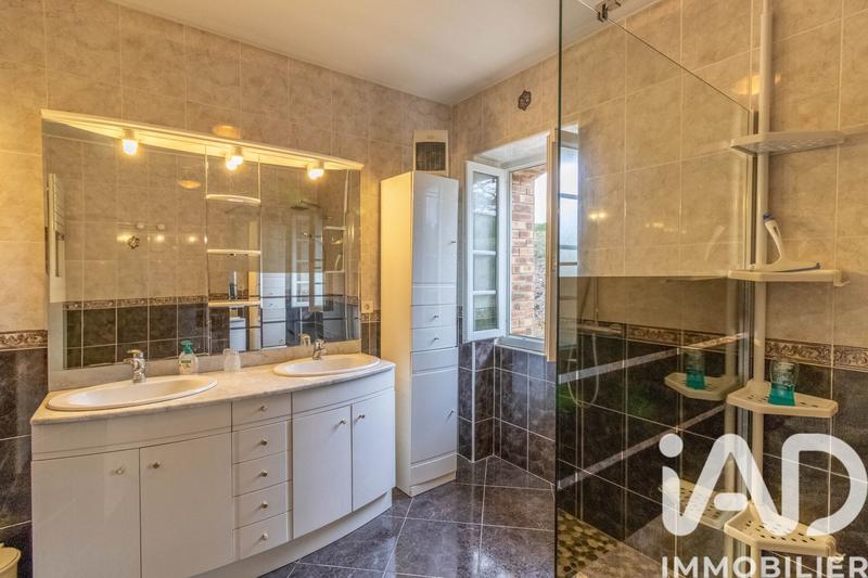 Maison - 147 m² - 5 pièces