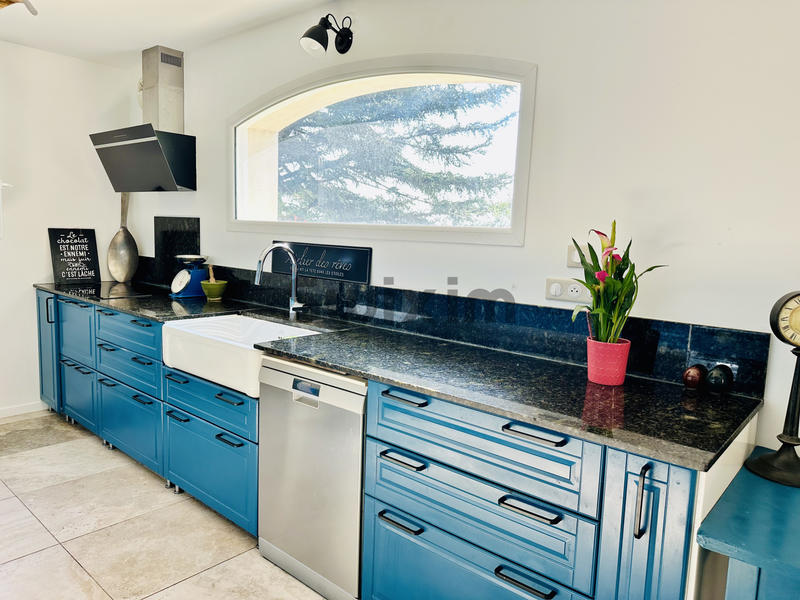 Bastide - 217 m² - 8 pièces