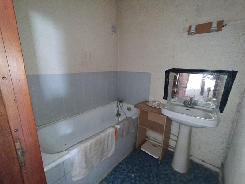 Immeuble mixte - 100 m² - 7 pièces