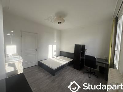 Chambre - 17 m² - 1 pièce