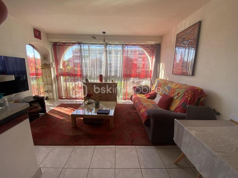 Studio - 38 m² - 2 pièces