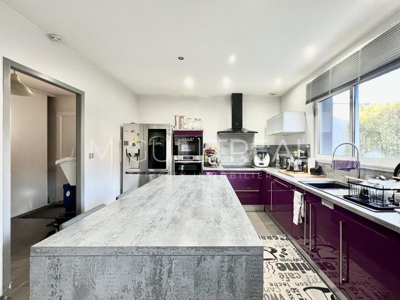 Maison - 155 m² - 5 pièces