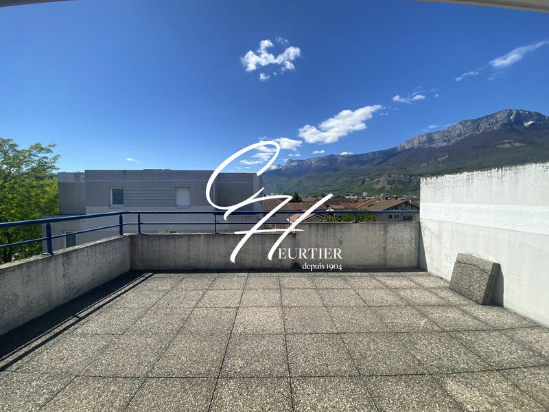 Appartement - 89 m² - 4 pièces