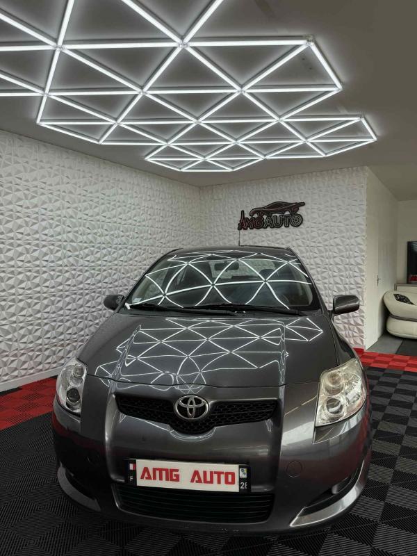 Toyota Auris 1.4 d-4d 90 Cv