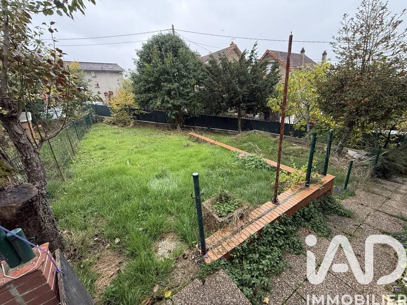 Maison - 97 m² - 4 pièces