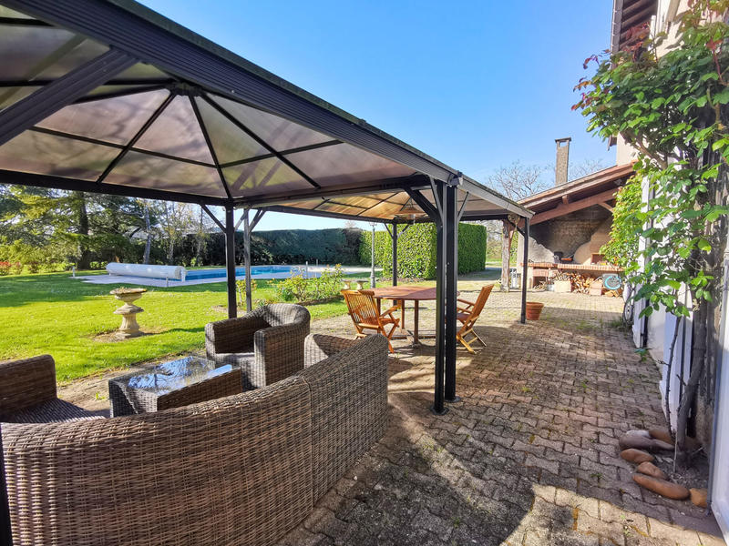 Maison - 293 m² - 7 pièces