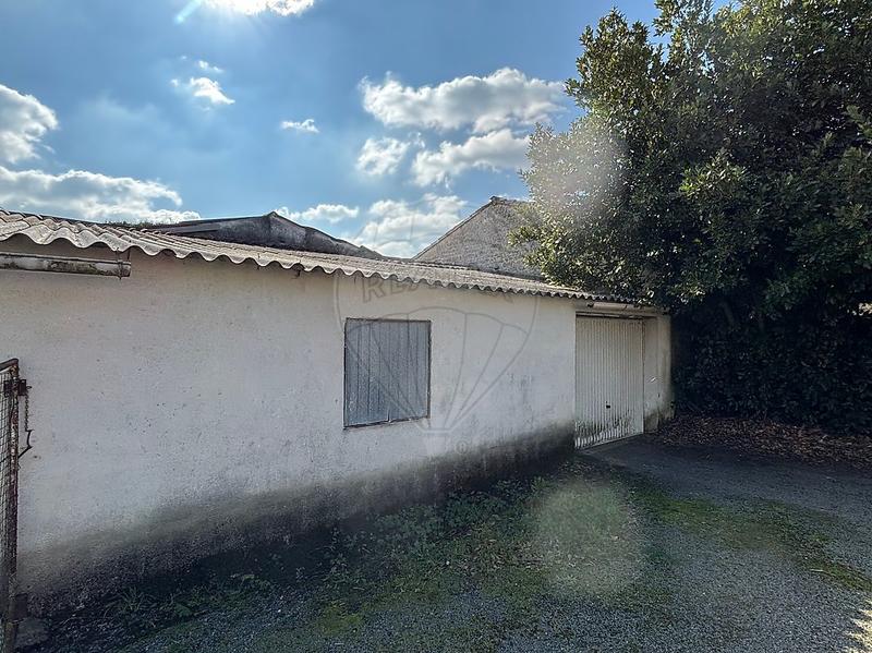 Maison - 163 m² - 2 pièces