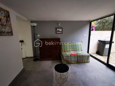 Appartement - 82 m² - 3 pièces