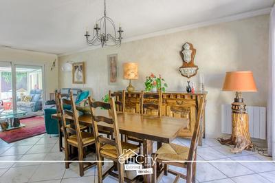 Maison - 108 m² - 6 pièces