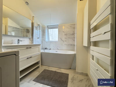 Appartement - 80 m² - 4 pièces