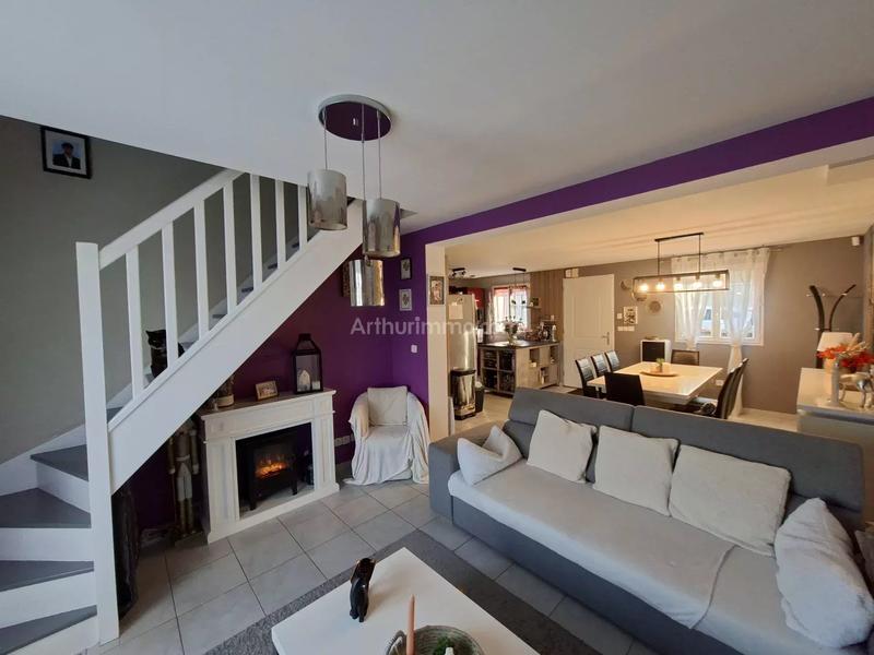 Maison - 97 m² - 6 pièces