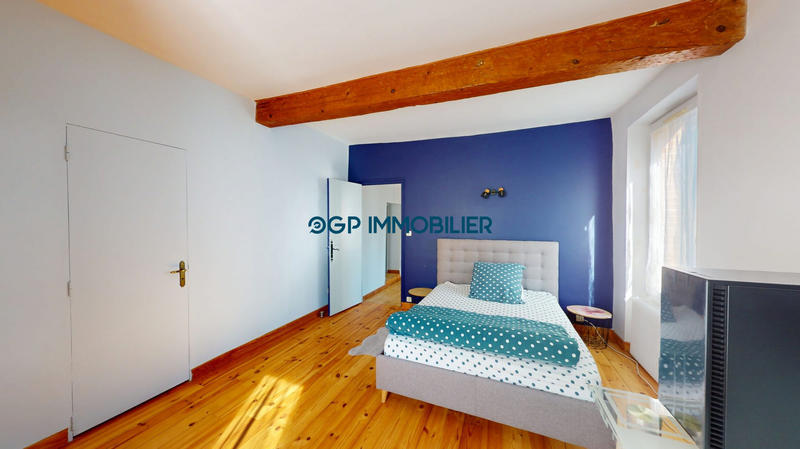 Maison ancienne - 262 m² - 11 pièces