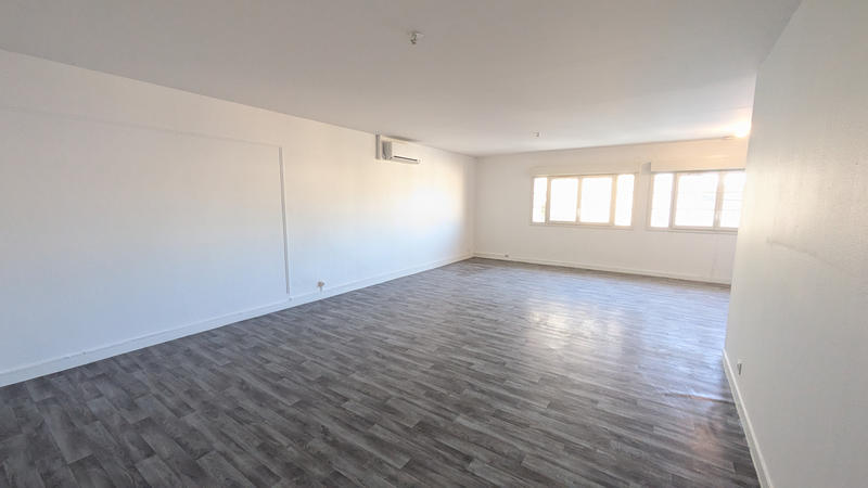 Appartement - 93 m² - 3 pièces