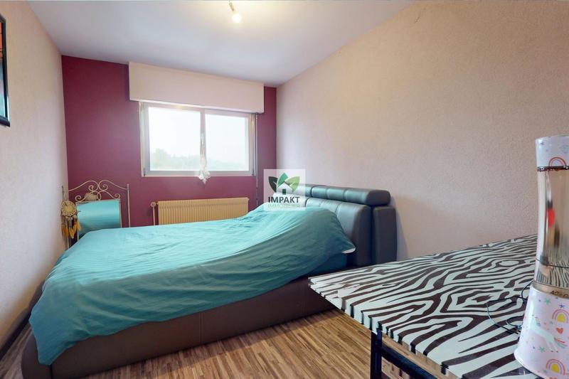 Maison - 300 m² - 11 pièces