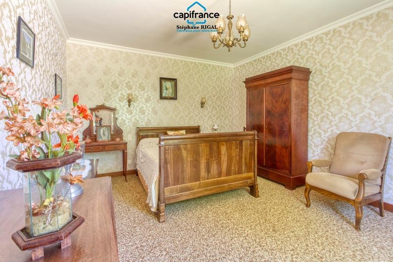 Propriété - 140 m² - 5 pièces