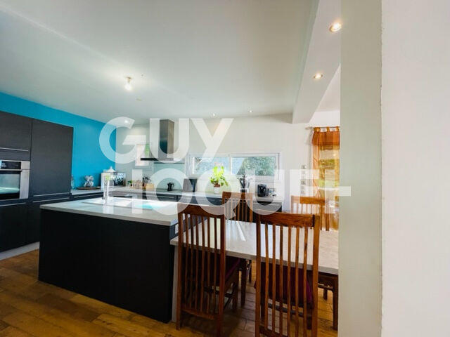 Villa - 166 m² - 5 pièces