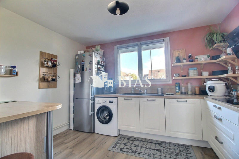 Maison - 84 m² - 4 pièces