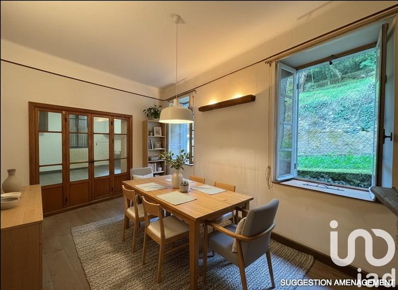 Maison de ville - 216 m² - 7 pièces