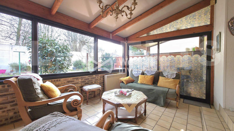 Maison - 96 m² - 5 pièces