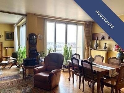 Appartement - 107 m² - 4 pièces