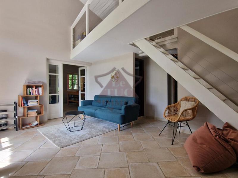 Maison en pierre - 123 m² - 6 pièces