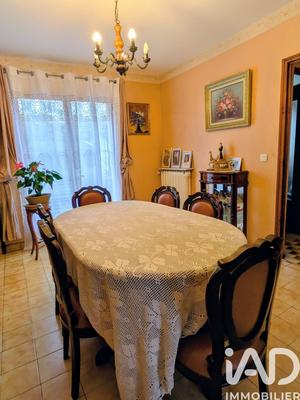 Maison - 98 m² - 6 pièces