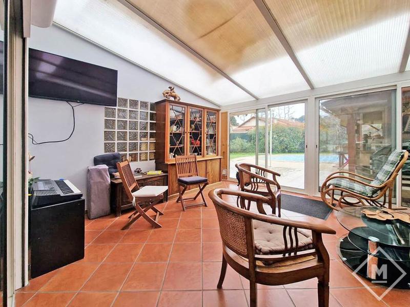 Maison - 282 m² - 7 pièces