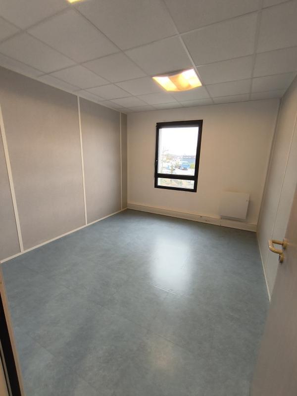 Bureau - 110 m² - 5 pièces