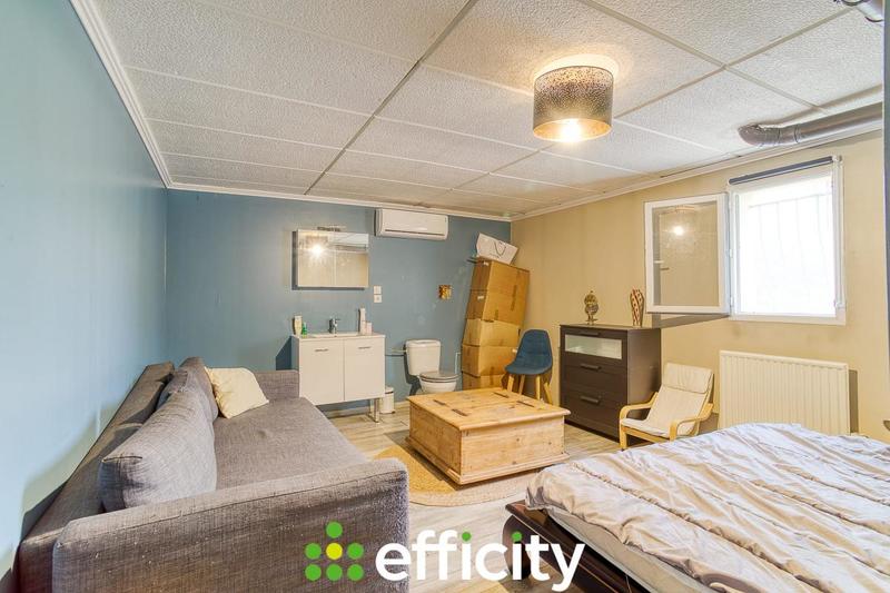 Villa - 90 m² - 5 pièces