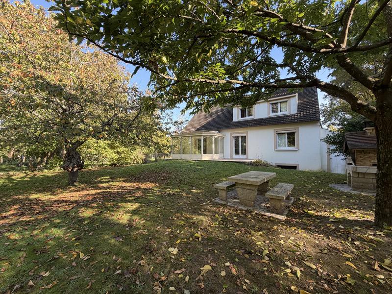 Maison - 151 m² - 6 pièces