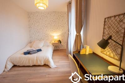 Chambre - 9 m² - 1 pièce