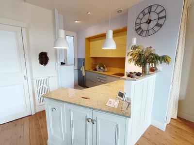 Appartement - 94 m² - 3 pièces