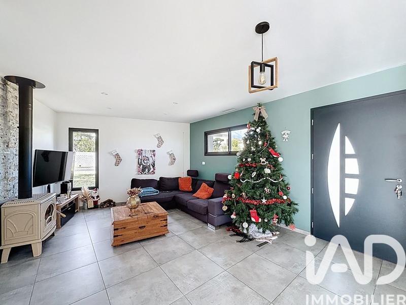 Maison - 102 m² - 4 pièces