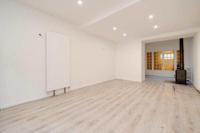 Maison - 145 m² - 6 pièces