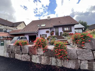 Maison - 163 m² - 5 pièces